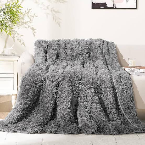 Alaska Super Soft Throw Blanket (King-Gray)